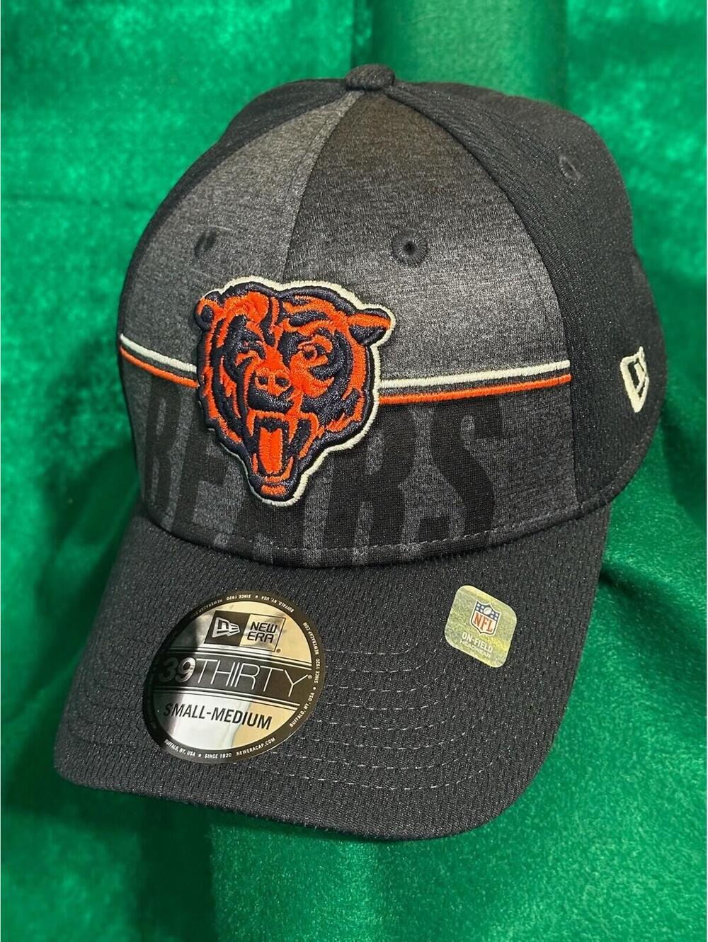 Chicago Bears Team Logo Horizon Line New Era 39THIRTY Navy Heather Flex-Fit S/M